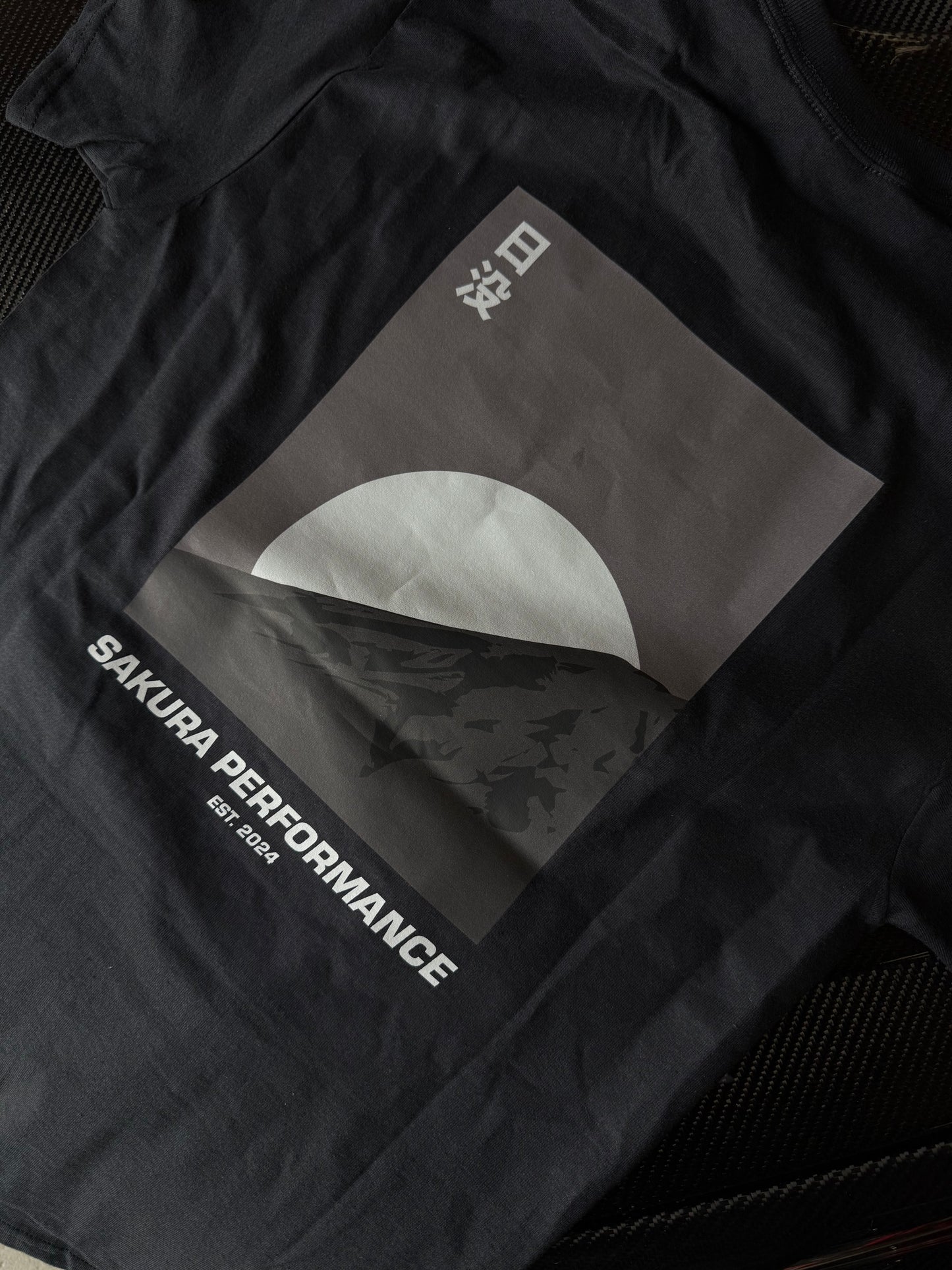SUNDOWN SESSION TEE